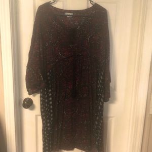 Women’s dress size 2X.